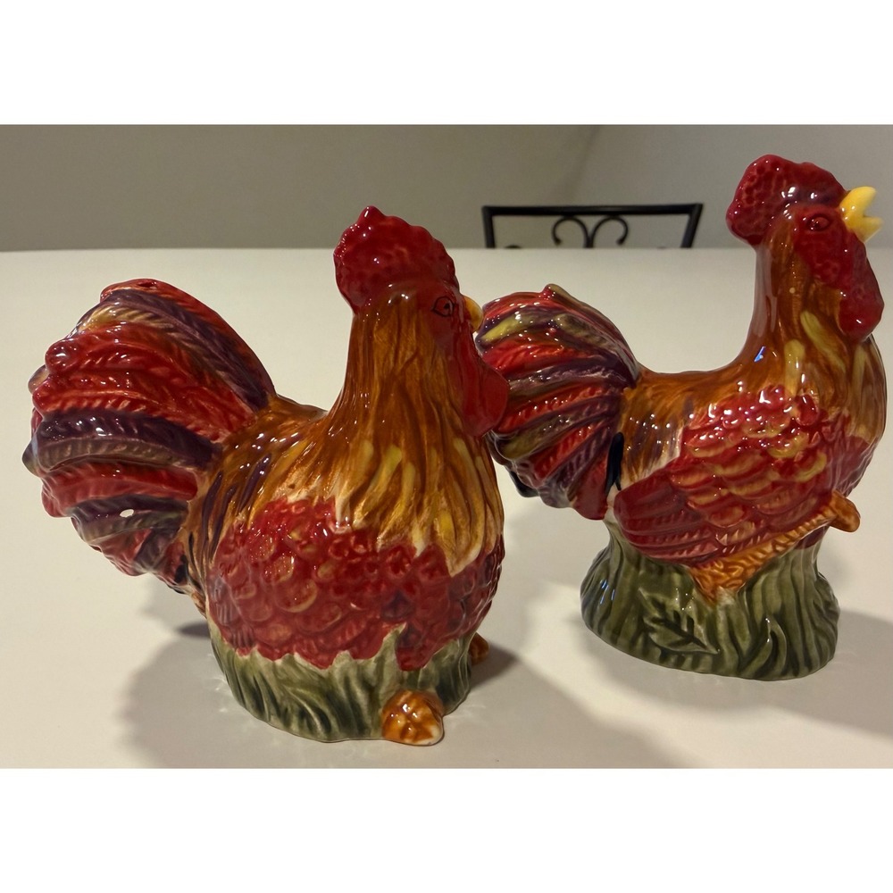 Ceramic Rooster Salt and Pepper Shaker Set Farmhouse Country Kitchen Decor - Picture 2 of 5